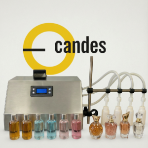 Paslanmaz çelik gövdeli, dört nozullu elektrikli dolum makinesi; otel tipi şampuan, parfüm ve sıvı sabun şişeleri gibi kozmetik ürünlerin hassas dolumu için kullanılıyor